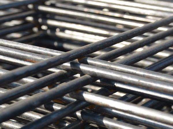 光（guāng）圓鋼筋網